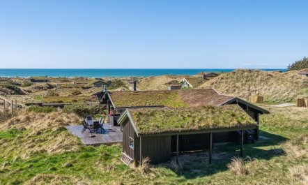 'Baltur' - 650m from the sea