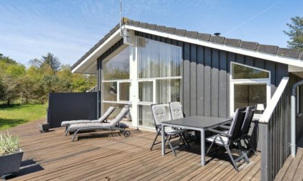 'Katrina' - 1.7km from the sea 6