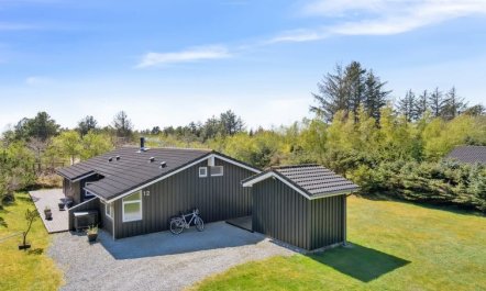 'Katrina' - 1.7km from the sea 1