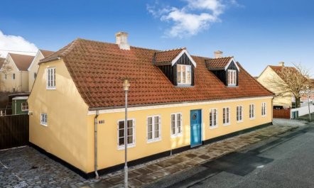 'Rami' - 250m from the sea