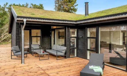 'Elisenda' - 625m from the sea 7