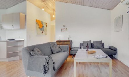 'Clarissa' - 300m from the sea 2