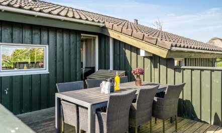 'Aponi' - 400m from the sea 7