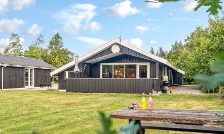 'Onni' - 2.3km from the sea 5