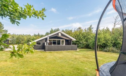 'Onni' - 2.3km from the sea 2