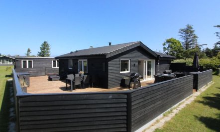 'Kamp' - 700m from the sea 4