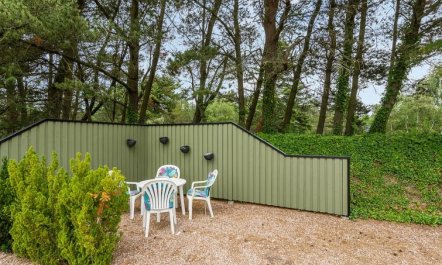 'Glenda' - 3km from the sea 1