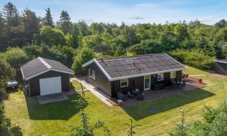 'Laris' - 700m to the fjord 6