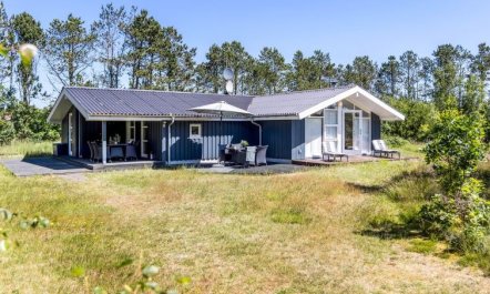 'Ajten' - 150m from the sea