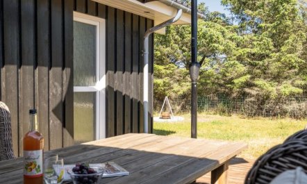 'Gun' - 450m from the sea 4