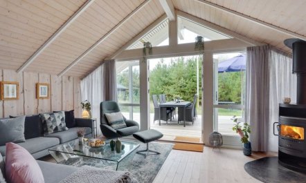 'Varpu' - 1.6km from the sea 3