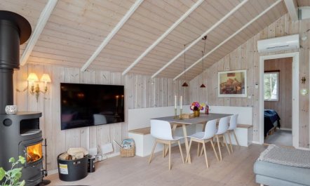 'Varpu' - 1.6km from the sea 5