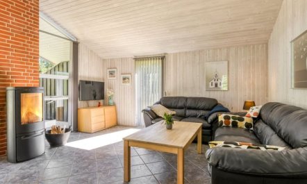 'Olli' - 600m from the sea 2