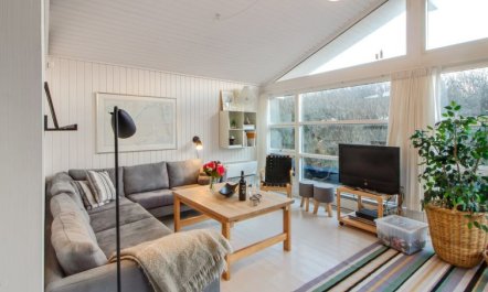 'Fenneke' - 50m from the sea 5