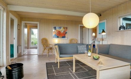 'Josten' - 500m from the sea 7