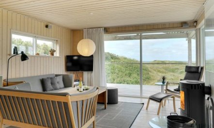 'Josten' - 500m from the sea 6