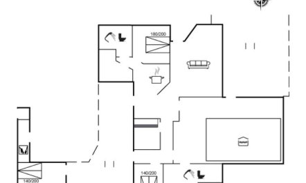 'Halwarth' - 250m from the sea 1