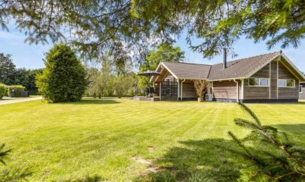 'Sylwia' - 250m to the fjord