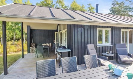 'Santtu' - 600m from the sea 7