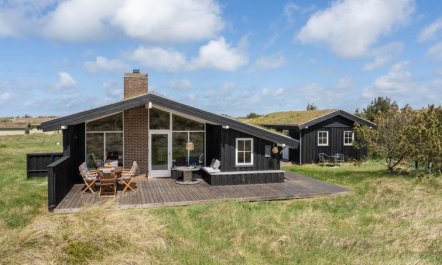 'Driss' - 500m from the sea