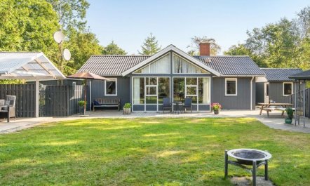 'Razmo' - 300m from the sea