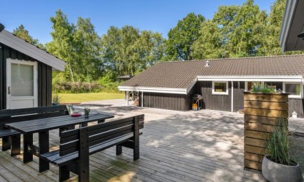 'Mika' - 1km from the sea 7