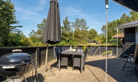 'Hansa' - 3km from the sea 2