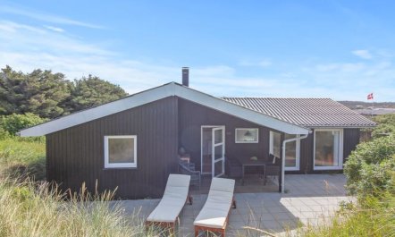 'Ingemar' - 100m from the sea 4