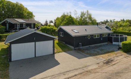 'Rafn' - 550m from the sea 7