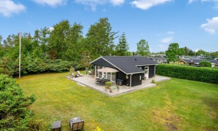 'Ingiald' - 600m from the sea 3