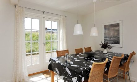 'Alita' - 1.2km from the sea 6