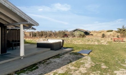 'Djuna' - 550m from the sea 2