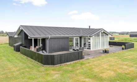 'Meino' - 1.4km from the sea