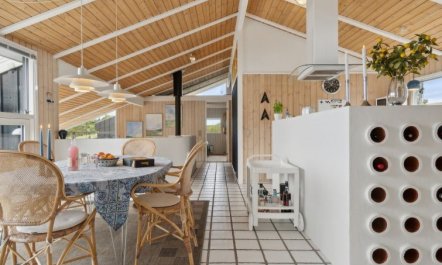 'Hrefna' - 500m from the sea 3