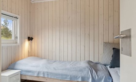 'Hrefna' - 500m from the sea 7