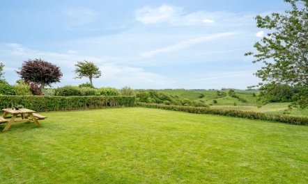 'Kiersten' - 5km from the sea 2