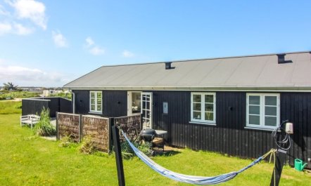 'Sanni' - 225m from the sea 6