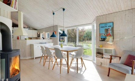 'Hagbard' - 2.6km from the sea 1