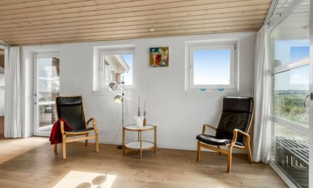 'Broder' - 150m from the sea 2