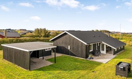 'Raadengaard' - 400m from the sea 2