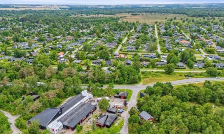 'Hellin' - 175m from the sea 1