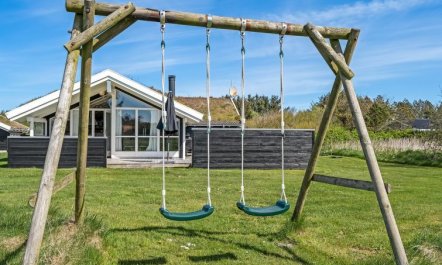 'Eddi' - 550m from the sea 4