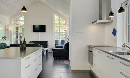 'Aimy' - 350m from the sea 2