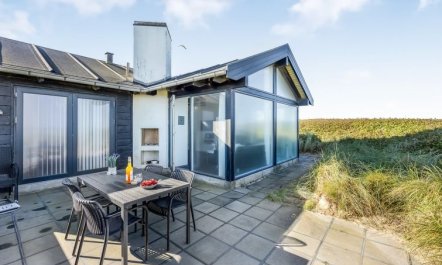 'Antonie' - 95m from the sea 7