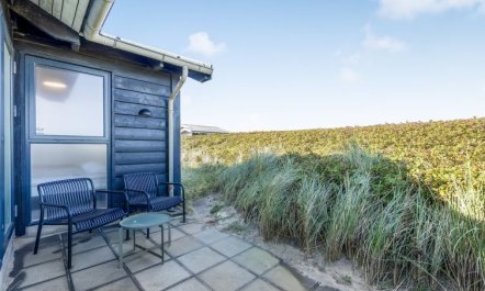 'Antonie' - 95m from the sea 6