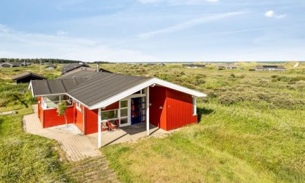 'Jolanta' - 250m from the sea