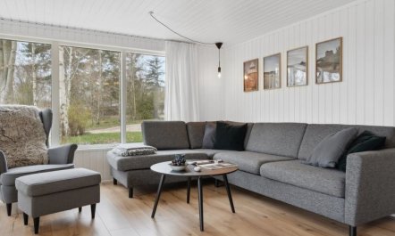 'Dome' - 7km from the sea 4