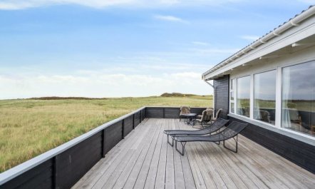 'Dyri' - 75m from the sea 6