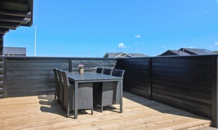 'Salmund' - 600m from the sea 5