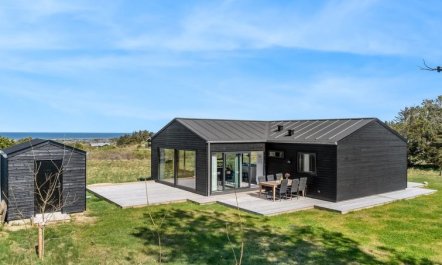 'Merete' - 900m from the sea